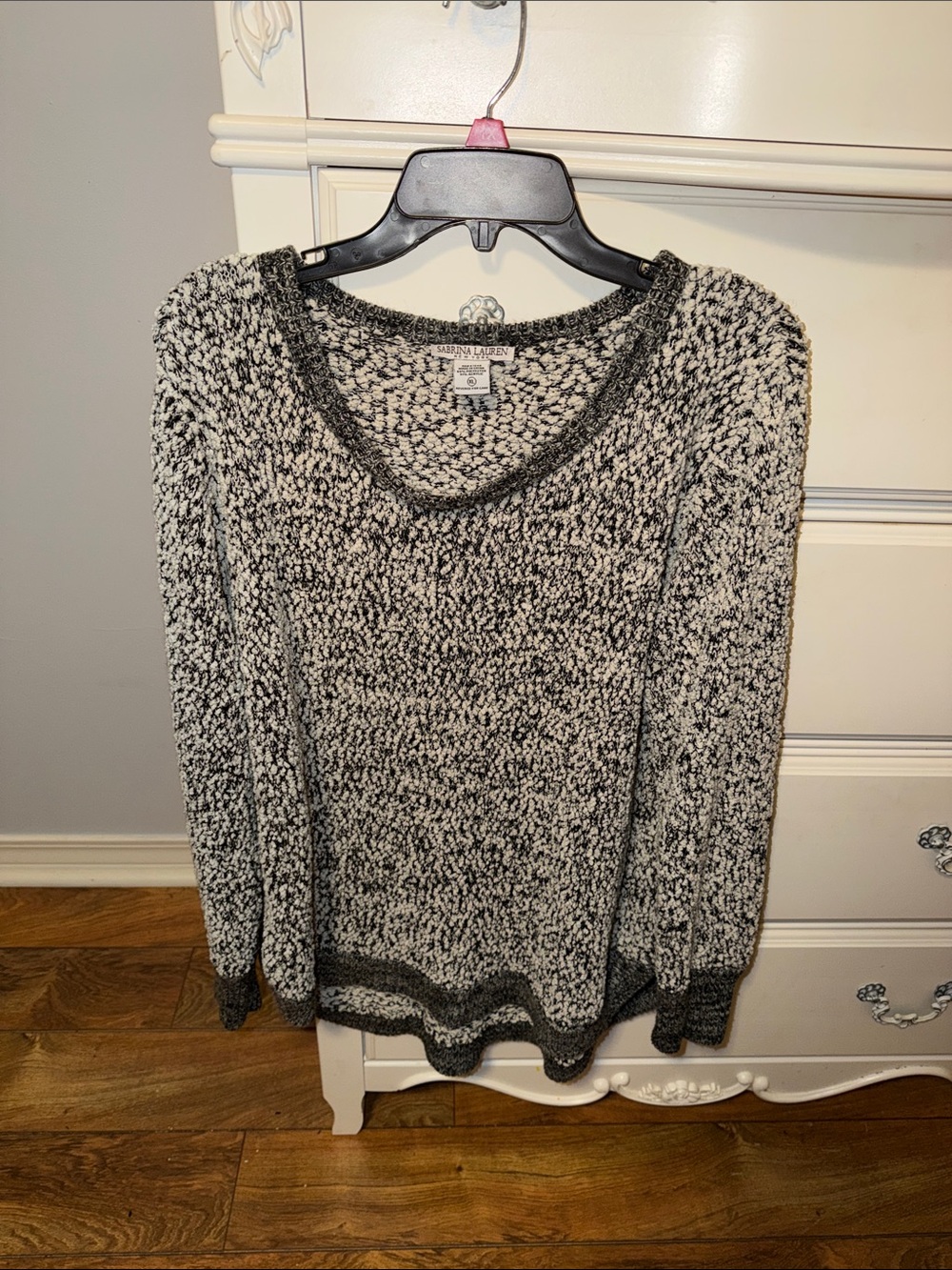 Sweater! - Picture 2 of 4